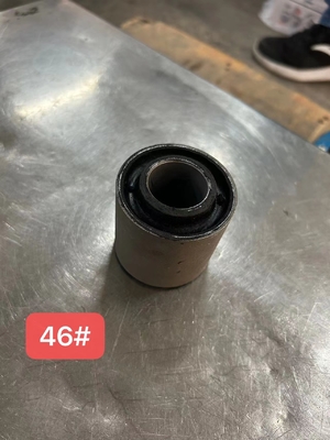 AZ1642430061 Flip Bushing Karet Flip Bushing Karet Bush Tilting Shaft Bush SINOTRUCK HOWO Bagian Truk