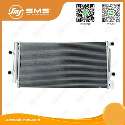 Kondensor AC 712W61942-0642 HOWO Bagian truk AC Radiator Kondensor