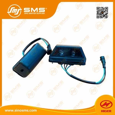 37A01-17100 Lampu Plat Registrasi Belakang Suku Cadang Bus Lebih Tinggi